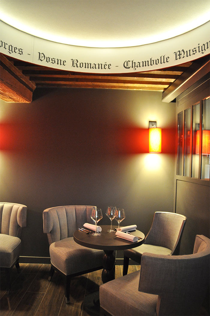 burgundy lounge