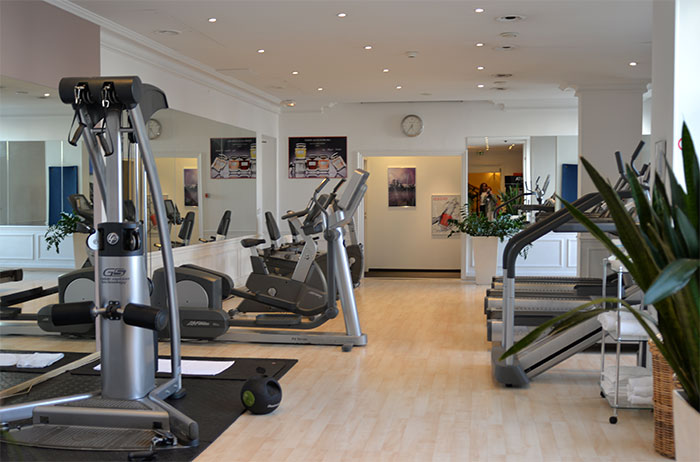 salle fitness carlton cannes