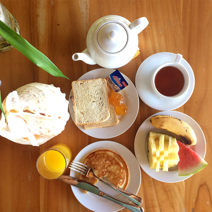 isla cabana breakfast