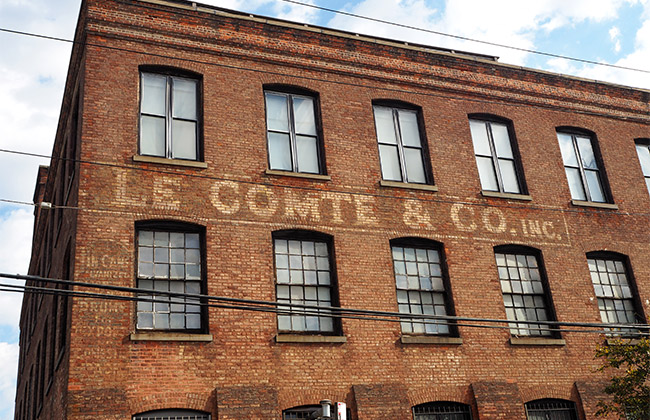 comte redhook brooklyn