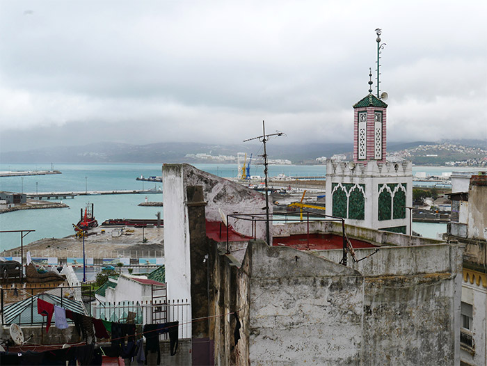 Maroc vue toits Tanger ville