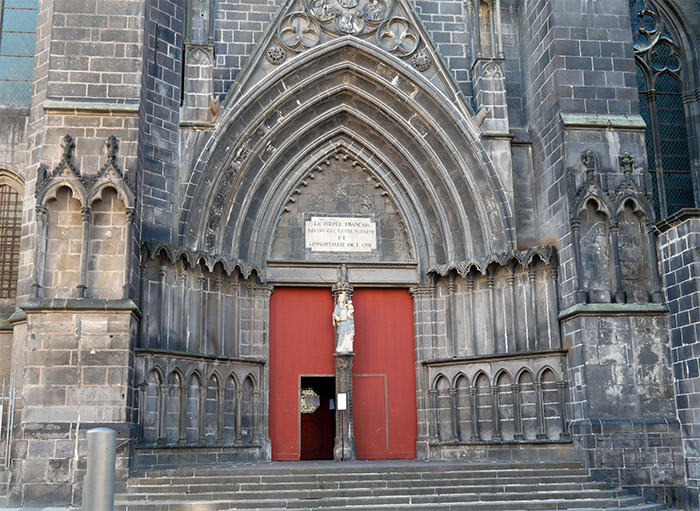 cathédrale clermont ferrand