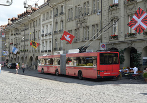 berne suisse autobus rouge