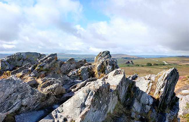 les monts d'arree finistere