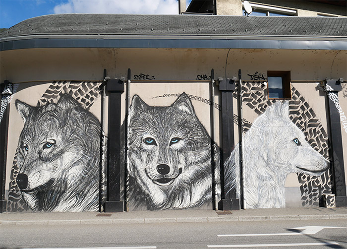cofee street art moutiers loups