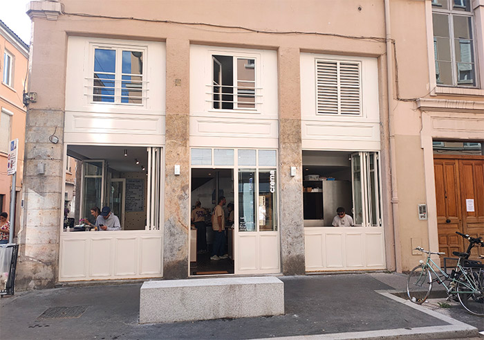 crema coffee shop Lyon
