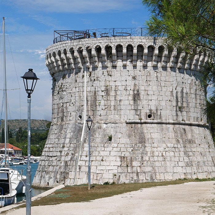 tour saint marc trogir