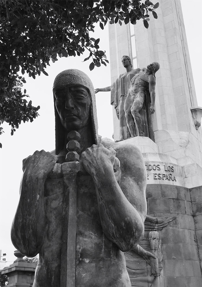 sculpture los caidos santa cruz tenerife