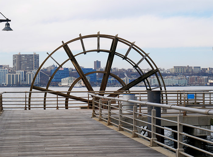roue hudson river new york