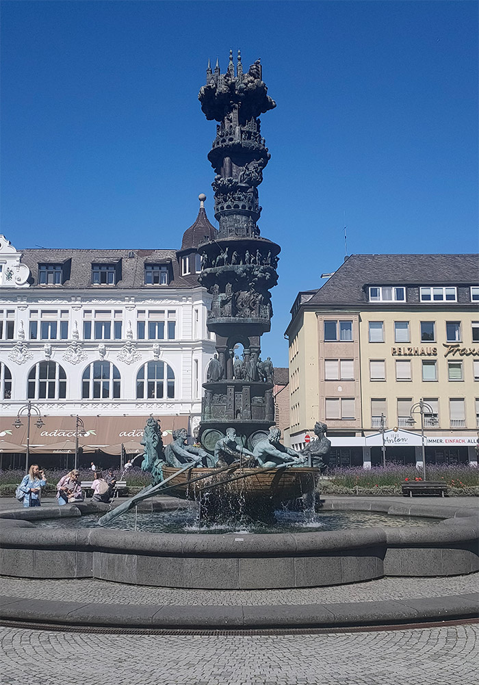 Historiensäule Colonne Historique koblenz allemagne