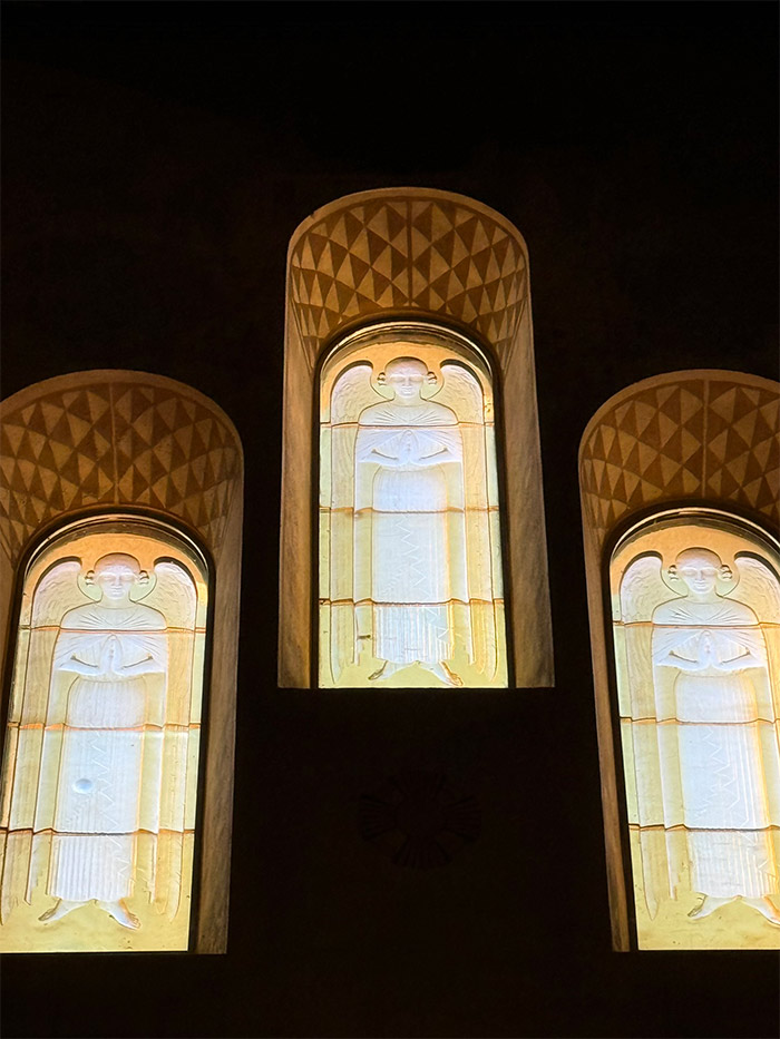 vitraux lalique reims nicaise